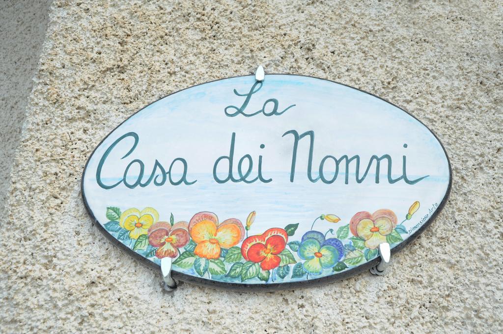 شقة La Casa Dei Nonni أَجيرولا المظهر الخارجي الصورة